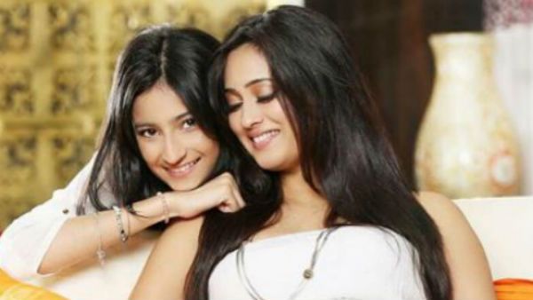 TV Actress Shweta Tiwari's 16-Year-Old Daughter Palak Looks Like An Exact Mother Shadow In This Pic, Take A Look!